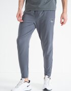 Nike Спортен панталон със стеснен крачол Каки