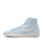 Nike Спортни обувки Blazer от еко кожа - Бял/Ледено синьо