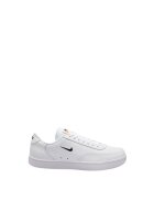 Nike Спортни обувки Court Vintage с кожа Бял