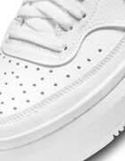 Nike Спортни обувки Court Vision Alta с равна платформа Бял