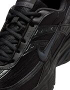 Nike Спортни обувки Initiator с кожа Черен
