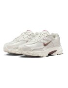 Nike Спортни обувки Initiator с кожа Мръснобял