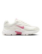 Nike Спортни обувки Initiator с кожа Слонова кост