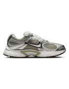 Nike Спортни обувки V5 RNR от еко кожа и текстил Сив