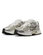 Nike Спортни обувки V5 RNR от еко кожа и текстил Сив