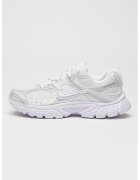 Nike Спортни обувки V5 RNR с мрежести зони - Бял/Сив