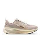 Nike Спортни обувки W VOMERO 18 SE-IF4463-200