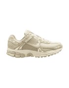 Nike Спортни обувки W ZOOM VOMERO 5 SDE-HQ0458-200