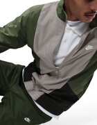 Nike Свободен спортен екип Club с джобове Светло сив/Маслинено зелено