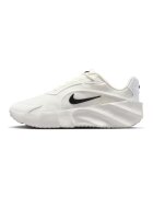 Nike Текстилни спортни обувки Aura Edge с еко кожа - Бял