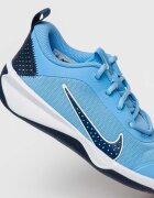 Nike Тренировъчни обувки Omni Multi-Court Лавандула/Бял/Тъмносин