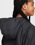 Nike Яке с качулка и три джоба Черен