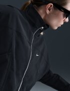 Nike Яке с яка и лого Бял/Избеляло черно