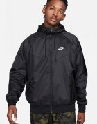 Nike Яке Windrunner с качулка и контрасти Черен