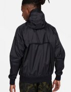 Nike Яке Windrunner с качулка и контрасти Черен