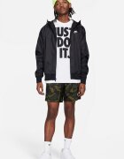Nike Яке Windrunner с качулка и контрасти Черен