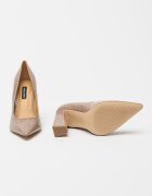 NINE WEST Обувки от еко кожа Tamant със змийска шарка Светло кафяво