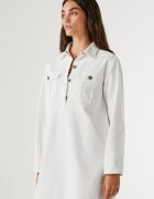 Pepe Jeans London Къса рокля Gigi с цепка с копчета Бял