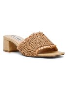 Steve Madden Едноцветни масивни сандали Бежов