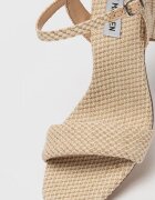 Steve Madden Сандали от кожа и еко кожа Слонова кост/Бежов