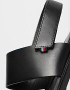 Tommy Hilfiger Кожени сандали с велкро Черен