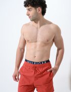 Tommy Hilfiger Плувни шорти с лого на талията Маково червено