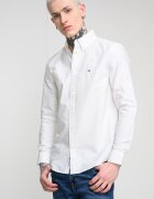 Tommy Jeans Риза със стандартна кройка и копчета на яката Бял