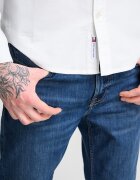 Tommy Jeans Риза със стандартна кройка и копчета на яката Бял