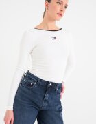 Tommy Jeans Слим блуза с деколте-лодка Бял