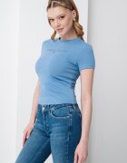 Tommy Jeans Тениска с лого и овално деколте