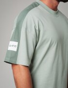 uFIT Тениска и къс панталон с контрасти - 2 части Бледозелен