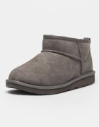 UGG Непромокаеми велурени боти Classic Mini II Сив