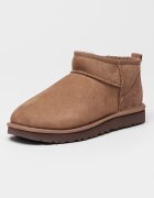 UGG Непромокаеми велурени боти Classic Ultra Mini с лесно обуване Кафяв