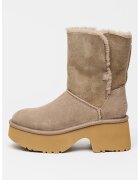 UGG Полускосени велурени ботуши Esmee