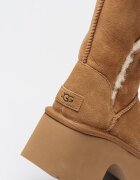 UGG Полускосени велурени ботуши Esmee Камел