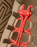 UGG Сандали Golden Glow от кожа и текстил Червен/Бежов
