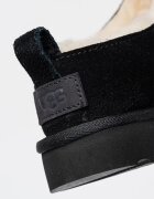 UGG Велурени боти Classic Micro Черен