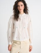 United Colors of Benetton Памучна блуза с флорална бродерия Бял