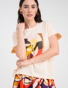 United Colors of Benetton Свободна тениска с принт Крем