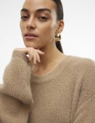 Vero Moda Мъхест свободен пуловер с деколте тип лодка Камел