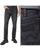 Wrangler Larston Slim Tapered -