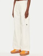 adidas Долнище анцуг Essentials Woven Cargo IX9970 Екрю Loose Fit