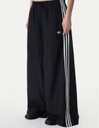 adidas Долнище анцуг Firebird Adilenium KD2914 Черен Regular Fit