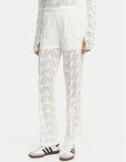 adidas Долнище анцуг Firebird Classic KE3455 Екрю Regular Fit