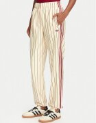 adidas Долнище анцуг Pinstripe Firebird Track Ptan KT1851 Regular Fit