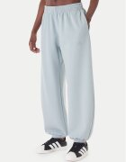 adidas Долнище анцуг Soft Lux KA7018 Зелен Loose Fit