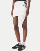 adidas Пола-шорти x Jennie Wrap LD4969 Бял Regular Fit