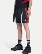 adidas Спортни шорти adicolor Teamgeist KD5871 Черен Regular Fit