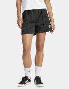 adidas Спортни шорти Firebird IU2425 Черен Loose Fit