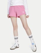 adidas Спортни шорти JX2775 Розов Loose Fit